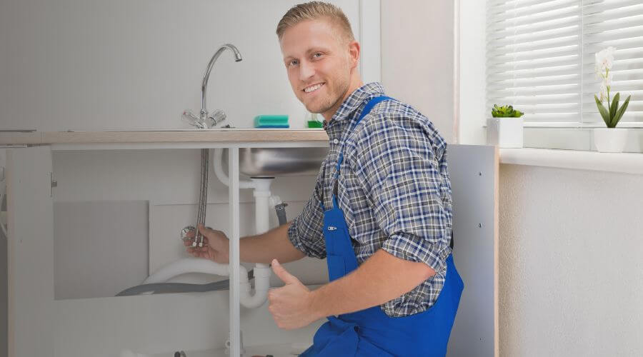Expert burst pipe repair services in Raymond, MS